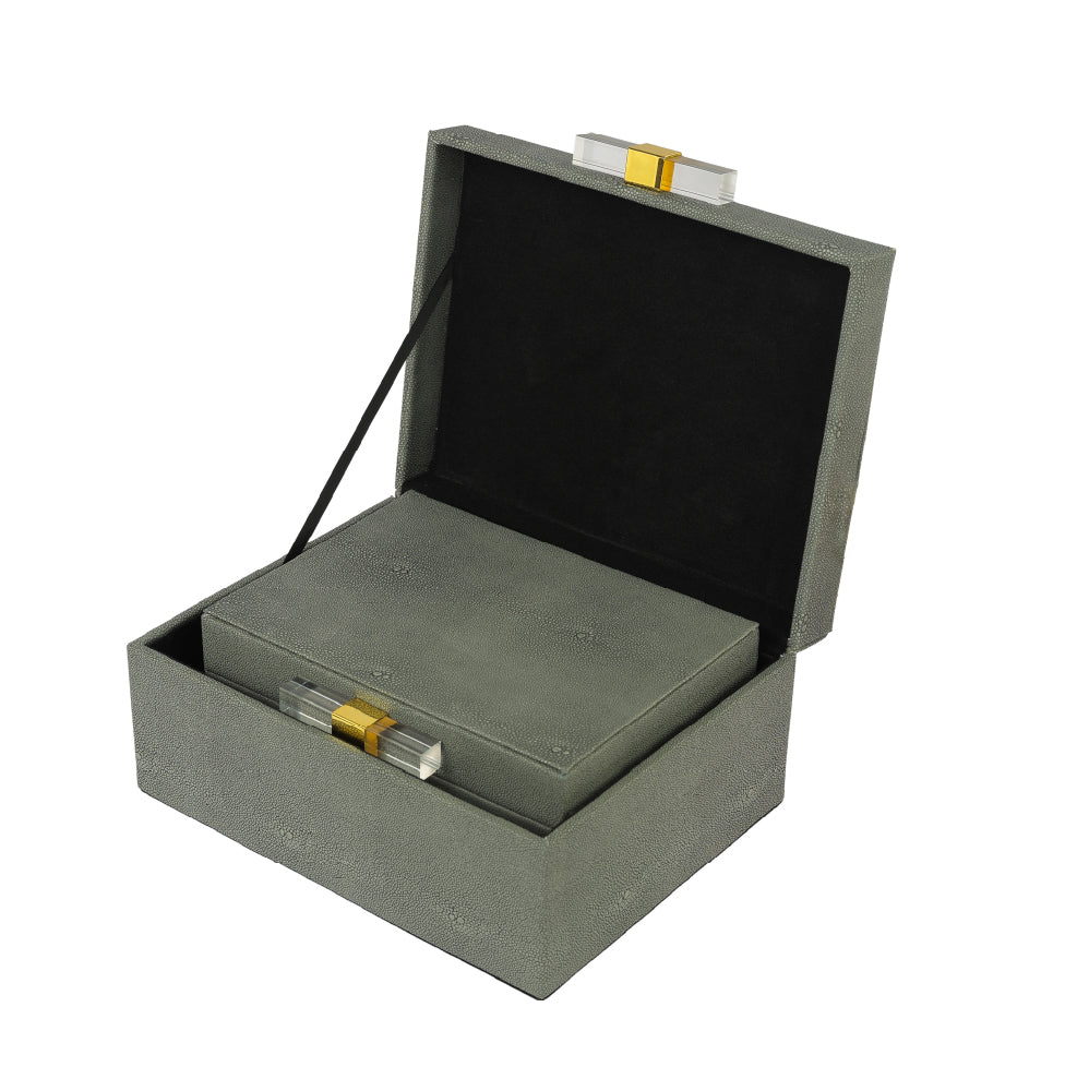 26 x 20 x 12cm  S-2 Boxes L:10.24x7.87x4.72 S:9.05x6.7x3.94